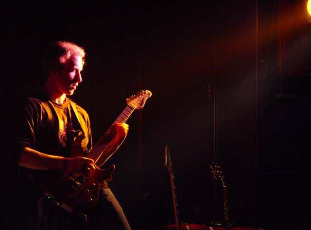 Dallas Sheppard of hollowe at Bleachers, May 13, 2002