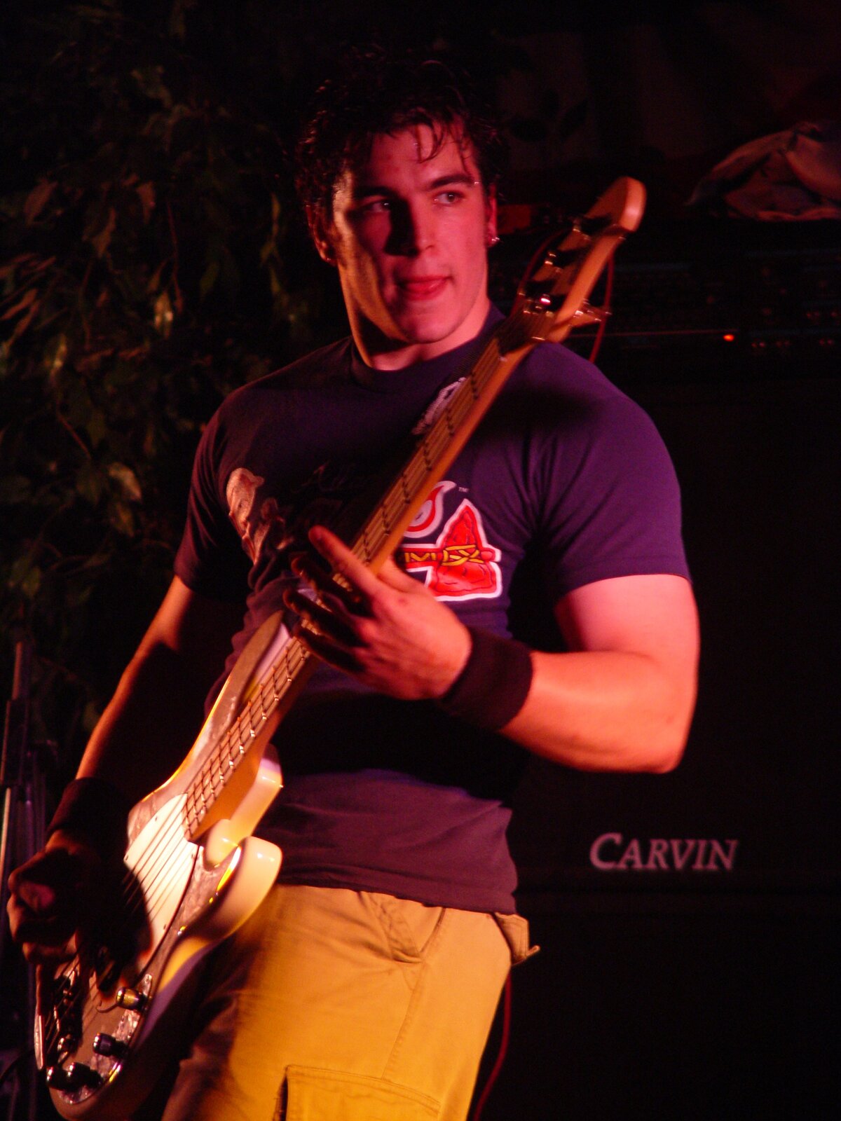 Jeremy Kozak of hollowe at Bleachers, May 13, 2002