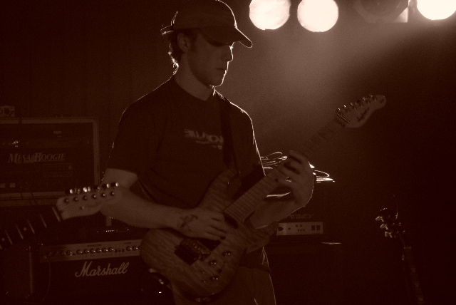 Dallas Sheppard of hollowe at Lost horizon, June 15, 2002